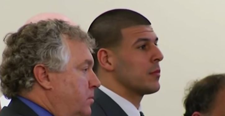 Former Patriots TE Aaron Hernandez found dead in prison
