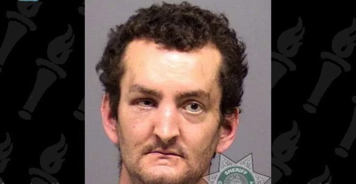 Man carrying mother’s severed head enters grocery store, stabs worker
