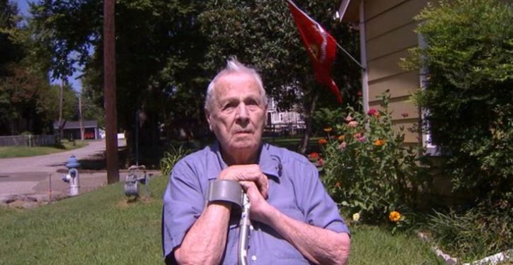 92-year-old blind war veteran attacked by flag vandals