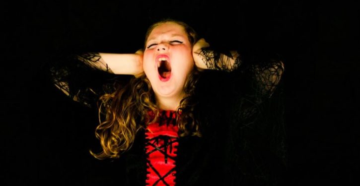 As a means of reducing stress over grades, U. of Ga. prof allows students to do this