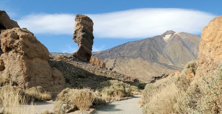 Now quakes swarming in Canary Islands; fear of volcanic eruption