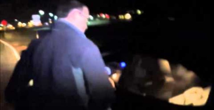 Hubby of Dem state senator caught redhanded stealing GOP campaign signs (Video)