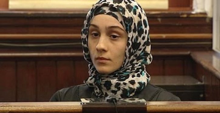 Like bro, like sis? Sister of Tsarnaev brothers accused of making bomb threat (Video)