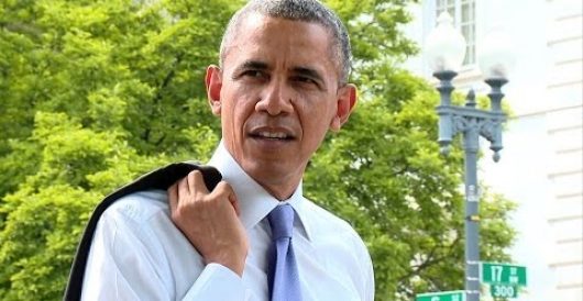 Video: Obama out for a leisurely stroll in the park by LU Staff