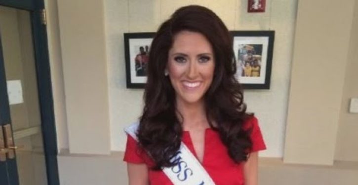 Video: There is something different about this contender for Miss America title
