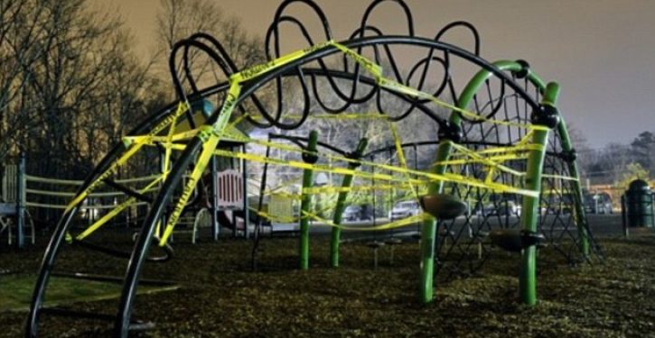 Parents raise $35K for jungle gym, which is instantly shut down to avoid injury