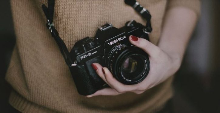 Professor asks men to send her pictures of their penises to help measure self esteem
