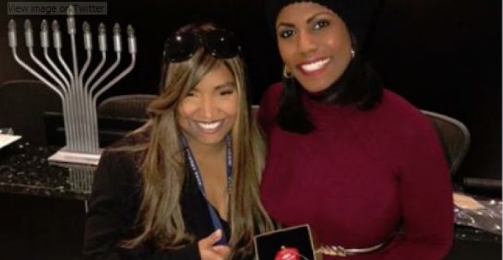 Omarosa’s close friend just blew a gaping hole in her claim that Trump used the n-word
