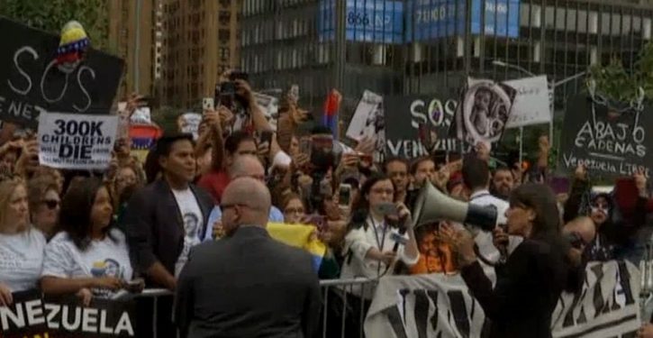 Nikki Haley expresses U.S. support for Venezuelans protesting Maduro at UN