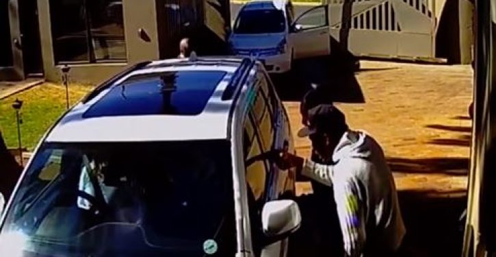 Woman in S. Africa provides clinic in how to deal with armed carjackers