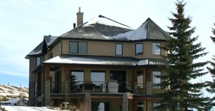 A woman in Canada is selling her $1.7M mansion for $25 and a well-written letter