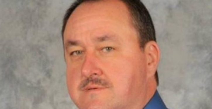 Lock your door, load your guns, get a dog’: Ky. sheriff closes office for lack of funding