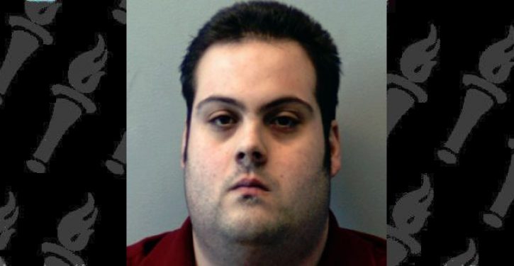 Man who sent powder-filled letters to Trump sons gets probation