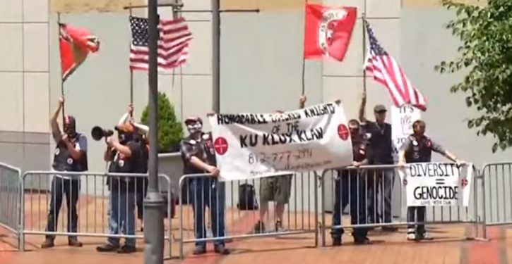 Much-hyped KKK rally in Ohio draws … 9
