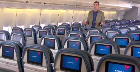 Delta Airlines agrees to show un-edited gay sex films on its flights by LU Staff