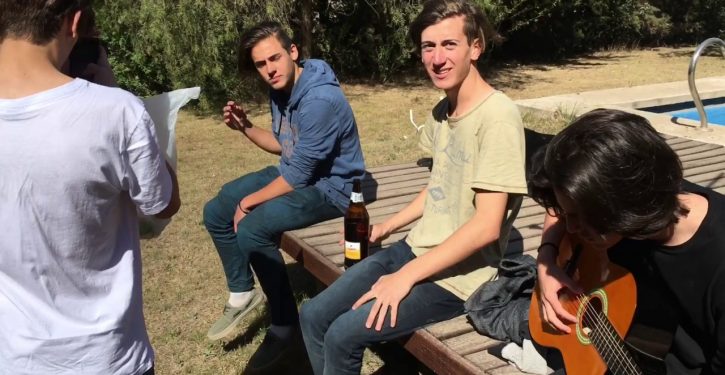 Teens in Argentina are leading the charge to eliminate gender in language