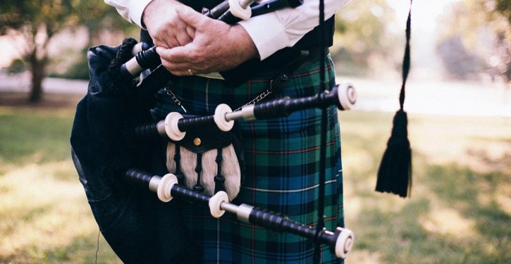 Sacramento McDonald’s blasts bagpipe sounds to deter homeless; neighbors not amused
