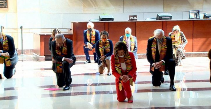 Oops: Kente scarves worn by Dems historically worn by rich African slave owners, traders