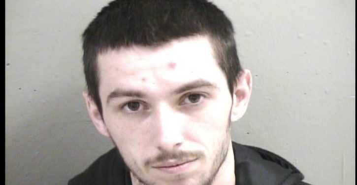 Illinois man charged with handing out explosives during Minneapolis protests
