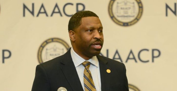 NAACP files suit accusing Trump, GOP of violating KKK Act