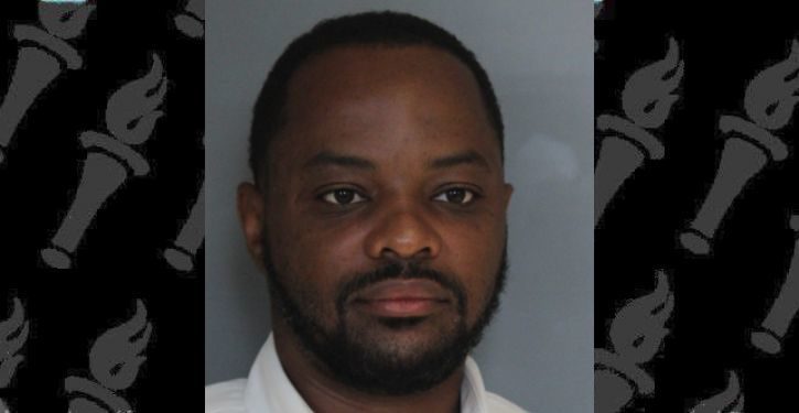 Delaware State Senator charged with punching woman in the face at restaurant