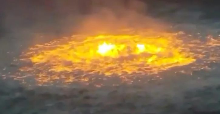 Pipeline rupture off Mexican coast sets Gulf on fire