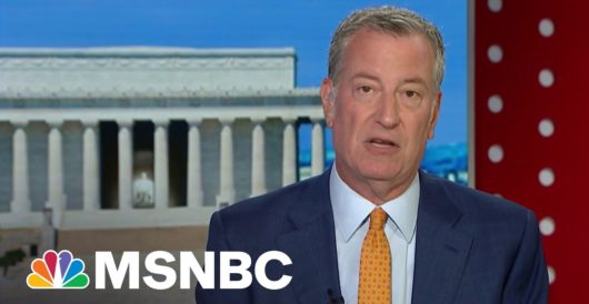 New York mayor imposes vaccine mandates on private-sector workplaces by LU Staff