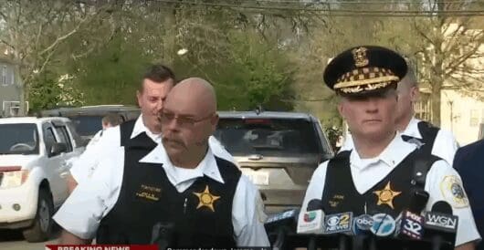 Officers Trying To Perform Life-Saving Measures On Gunshot Victims Met By ‘Hostile Crowd,’ Police Say by Daily Caller News Foundation