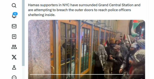 Grand Central Terminal in New York closed as pro-Hamas protesters seek to get inside and attack the police by LU Staff